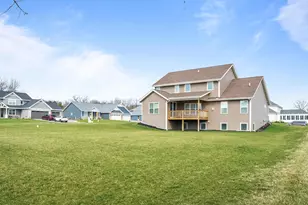 7803 Gleenwood Dr, Roscoe, IL 61073 - Photo 20