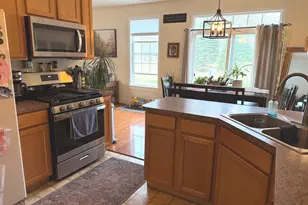 2554 Evergreen Cir, McHenry, IL 60050 - Photo 4