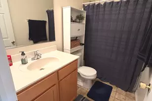 2554 Evergreen Cir, McHenry, IL 60050 - Photo 12