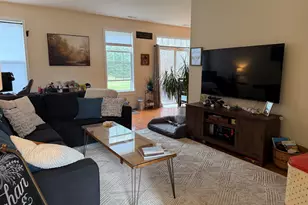 2554 Evergreen Cir, McHenry, IL 60050 - Photo 6