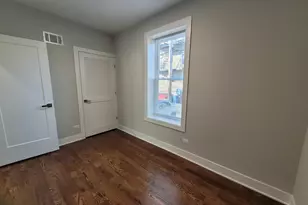 2144 W Shakespeare Ave, Chicago, IL 60647 - Photo 8