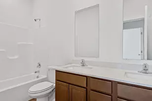 17539 W Windemere Cir, Lockport, IL 60441 - Photo 4