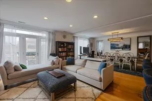 714 W Melrose St, Chicago, IL 60657 - Photo 6