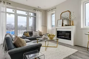 790 E Irving Park Rd, Roselle, IL 60172 - Photo 10