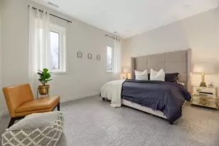 790 E Irving Park Rd, Roselle, IL 60172 - Photo 14