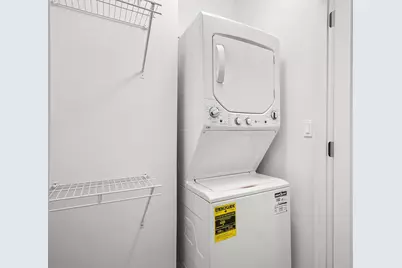 3035 W Rosemont Avenue #1, Chicago, IL 60659 - Photo 22