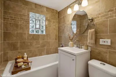 642 E 90th Street, Chicago, IL 60619 - Photo 24