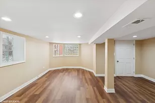 642 E 90th St, Chicago, IL 60619 - Photo 12