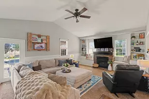 1202 Peters Dr, Saint John, IL 61873 - Photo 8