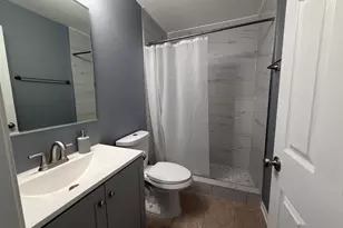 385 McGrath Dr, Oswego, IL 60543 - Photo 2