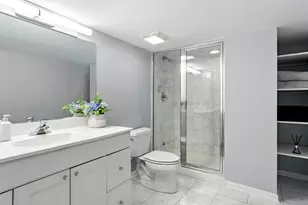 2248 Avalon Dr, Buffalo Grove, IL 60089 - Photo 32