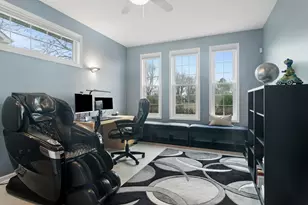 2248 Avalon Dr, Buffalo Grove, IL 60089 - Photo 14