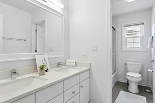 2248 Avalon Dr, Buffalo Grove, IL 60089 - Photo 24