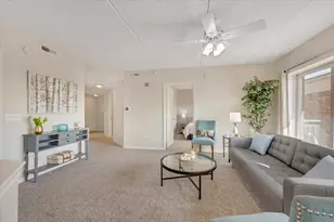 1 S Lincoln Ave, Lombard, IL 60148 - Photo 4