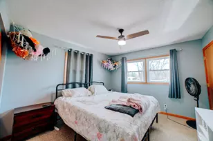 520 N 6th St, Watseka, IL 60970 - Photo 16