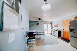 520 N 6th St, Watseka, IL 60970 - Photo 8