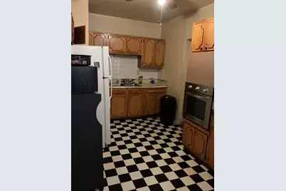9230 S Saginaw Avenue, Chicago, IL 60617 - Photo 4