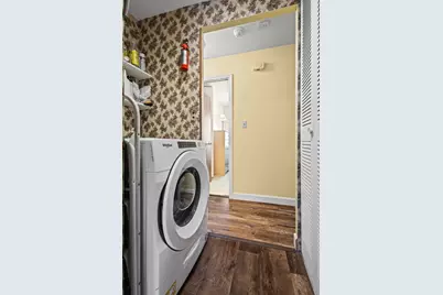 1013 Manor Drive, Streamwood, IL 60107 - Photo 10