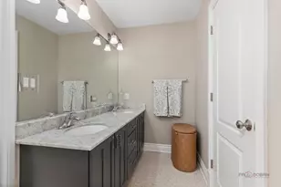 38868 N Oakcrest Ln, Wadsworth, IL 60083 - Photo 40