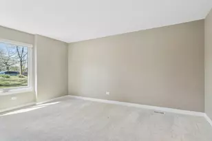 563 Woodview Rd, Lake Barrington, IL 60010 - Photo 18