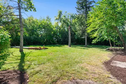 88 N Airlite Street, Elgin, IL 60123 - Photo 1