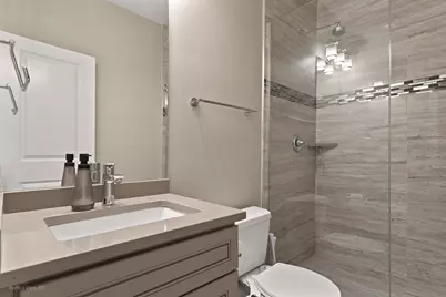 5033 W Winona Street, Chicago, IL 60630 - Photo 18