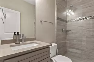 5033 W Winona St, Chicago, IL 60630 - Photo 18