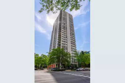 1360 N Sandburg Terrace #1212C, Chicago, IL 60610 - Photo 1