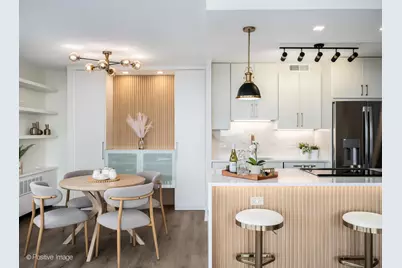 1360 N Sandburg Terrace #1212C, Chicago, IL 60610 - Photo 4