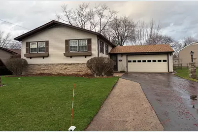 23 Saint Armand Court, Wheeling, IL 60090 - Photo 1