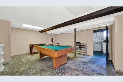 3648 W 68th Place, Chicago, IL 60629 - Photo 12