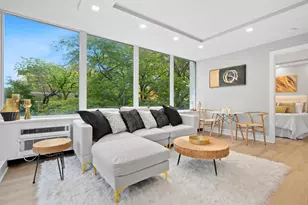 1455 N Sandburg Terrace, Chicago, IL 60610 - Photo 6