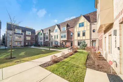 1025 Walnut Way, Oak Park, IL 60302 - Photo 24