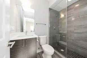 1025 Walnut Wy, Oak Park, IL 60302 - Photo 4