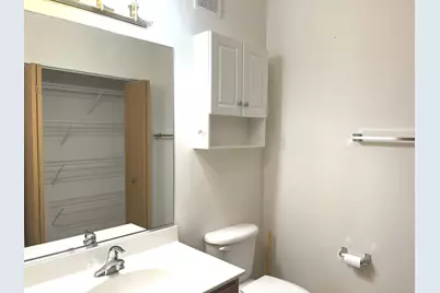 801 N McLean Boulevard #136, Elgin, IL 60123 - Photo 8