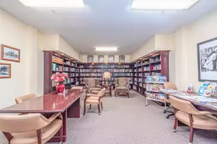 801 N McLean Blvd, Elgin, IL 60123 - Photo 12