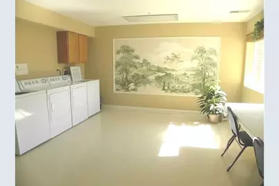801 N McLean Boulevard #136, Elgin, IL 60123 - Photo 14