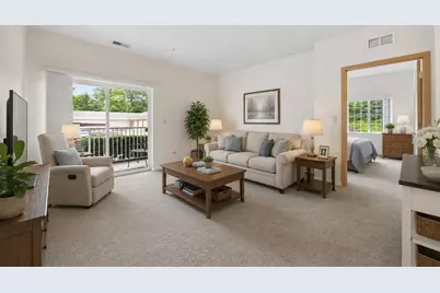 801 N McLean Boulevard #136, Elgin, IL 60123 - Photo 2