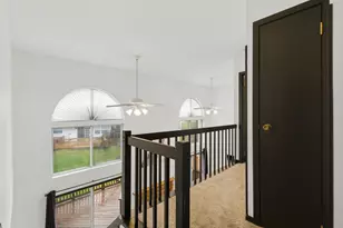 450 Ascot Ln, Streamwood, IL 60107 - Photo 18