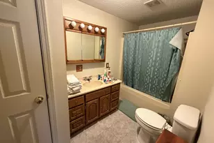 2041 Mills Cart Rd, Salem, IL 62881 - Photo 8