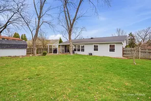 115 Red Bridge Rd, Lake Zurich, IL 60047 - Photo 18