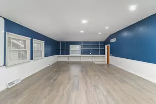 1217 Searle Dr, Normal, IL 61761 - Photo 12