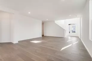 8533 Chadwick Ct, Woodridge, IL 60517 - Photo 6