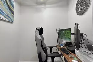 10561 Palos Pl, Palos Hills, IL 60465 - Photo 20