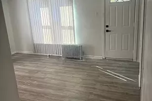 8542 S Lowe Ave, Chicago, IL 60620 - Photo 10