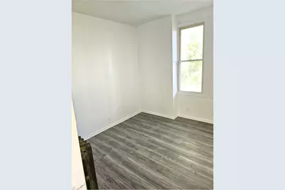 8542 S Lowe Avenue, Chicago, IL 60620 - Photo 6