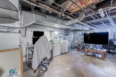 131 N Gifford Street, Elgin, IL 60120 - Photo 16