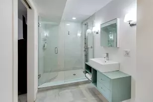 1727 W Henderson St, Chicago, IL 60657 - Photo 28