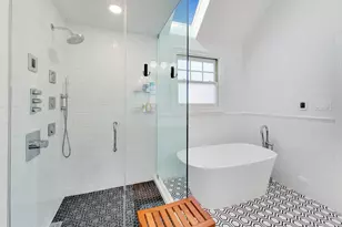 1727 W Henderson St, Chicago, IL 60657 - Photo 22