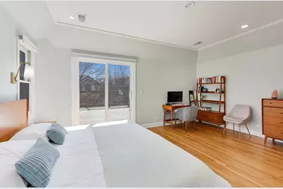 1727 W Henderson Street, Chicago, IL 60657 - Photo 18